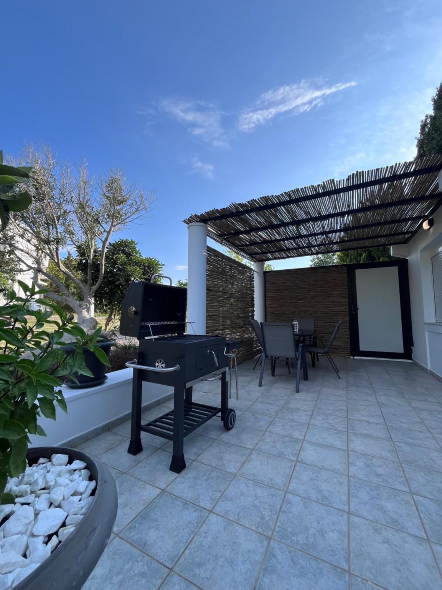 Kosaris Cottage Zipárion Екстериор снимка